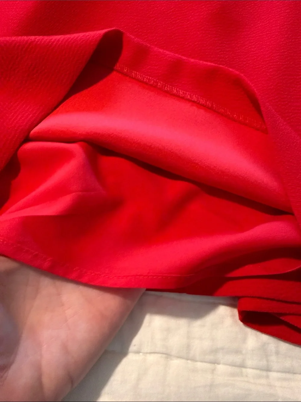 Vince Camuto Bold Red. Mid sleeve   Shift Dress. Size 8